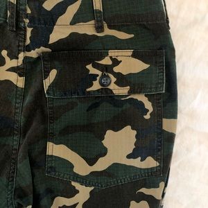 Imogene and Willie - Camo Fatigue Ripstop pant - size 30
